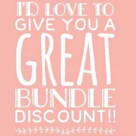 NWT, NWOT, Women's Clothing & Shoes in excellent Pre-Loved Condition - Picture 1 of 16